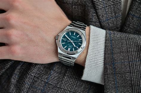 iwc ingenieur 40mm 2023|iwc ingenieur 40 green dial.